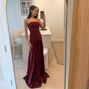 Aenso Burgundy Strapless Satin Gown Maxi Dress Formal Mermaid Evening Dress XS